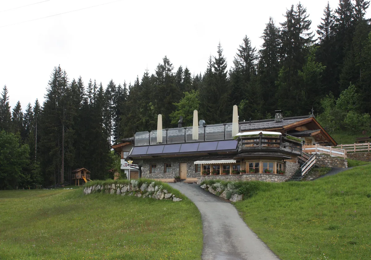 Berggasthof Brantlalm oberhalb von Brixen im Thale